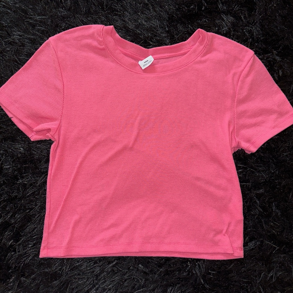 women’s medium ‘love life essentials’ pink baby tee